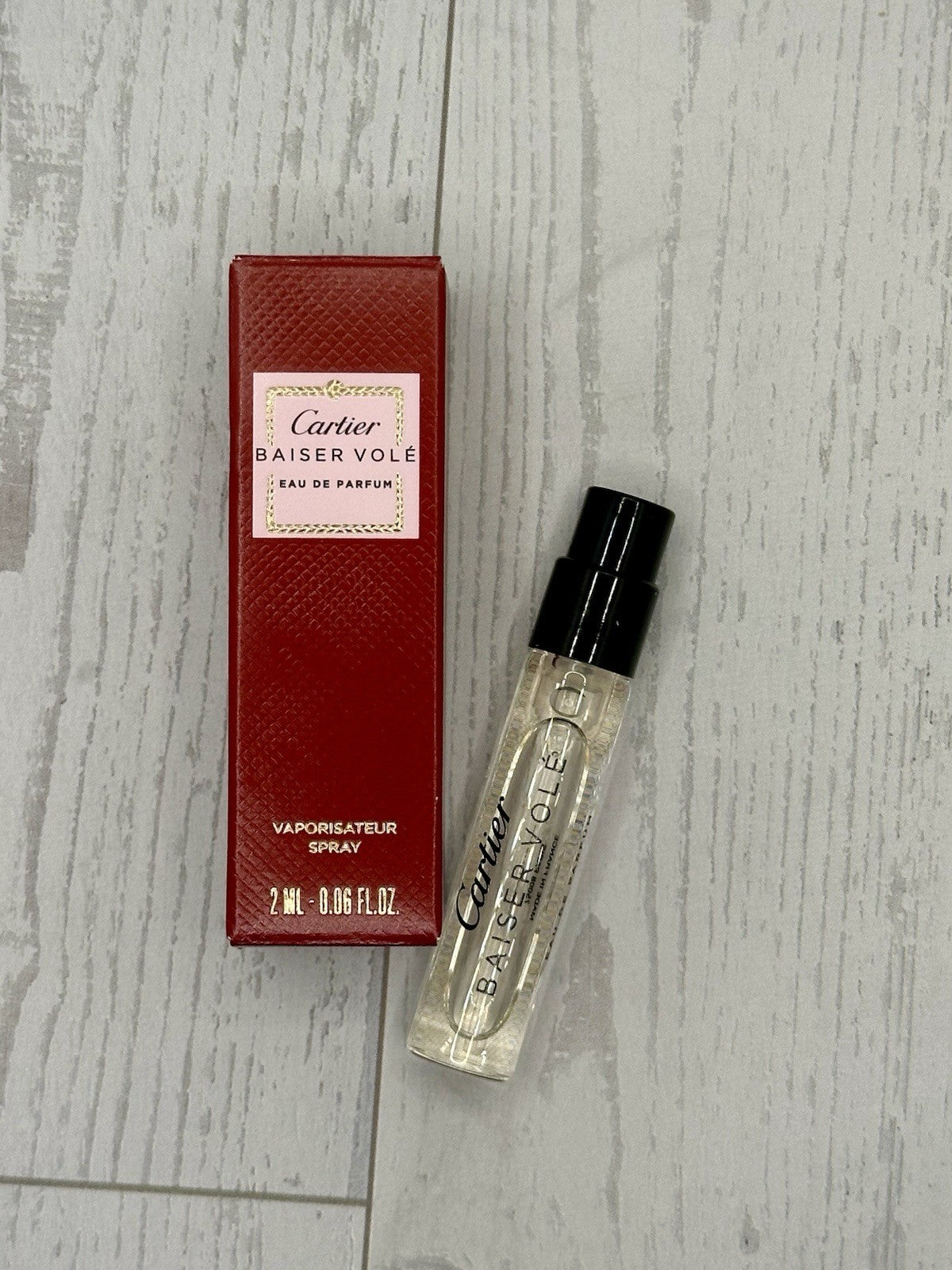 Cartier Baiser Volé Perfume Sample. Size: 2mL